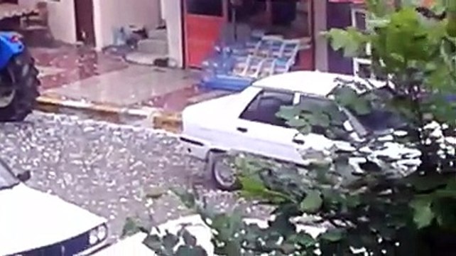 Sinop'ta tarihin en büyük afeti: Taş gibi dolu yağdı!
