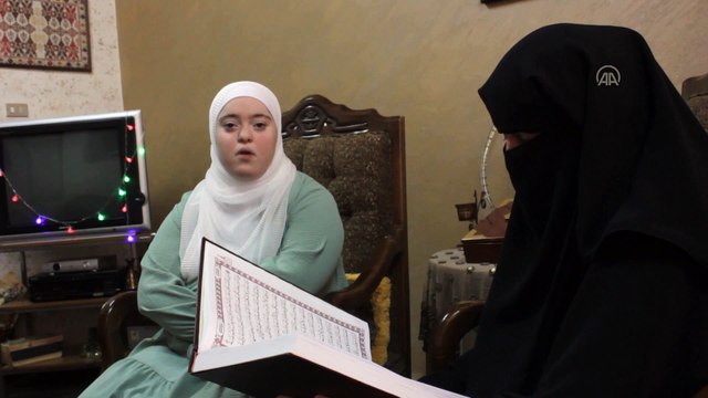 AMMAN - Kur'an-ı Kerim hafızlığını tamamlayan down sendromlu Ürdünlü Ravan: 'Kur'an benim hayatım' (1)