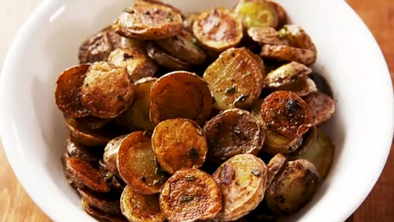 How To Make Perfect PanFried Potatoes video Dailymotion