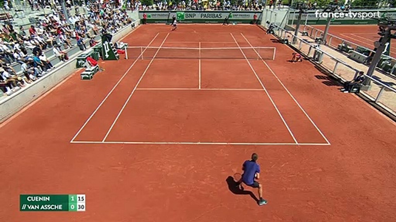 Roland-Garros 2021 : revivez les meilleurs moments de la victoire de Luca Van Assche face à Sean Cuenin en demi-finale du tournoi juniors
