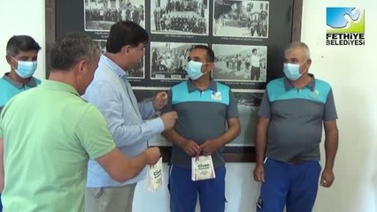 Temizlik işçilerinin iki ayrı yerde bulduğu paralar sahiplerine teslim edildi