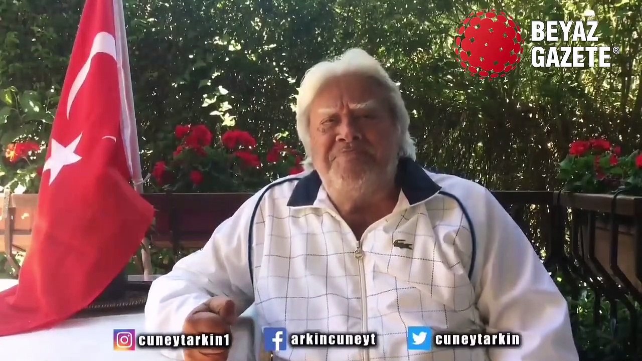 Cüneyt Arkın'dan millilere destek!