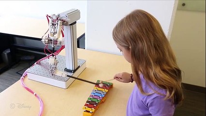 Hareketleri taklit eden robot üretildi