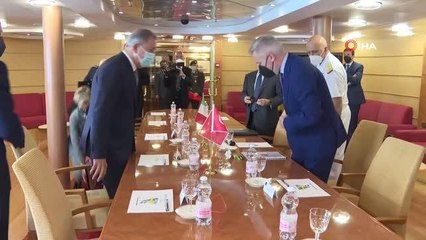 Bakan Akar, İtalya ve İngiltere Savunma Bakanları ile Sicilya'daki üçlü toplantıda bir araya geldi