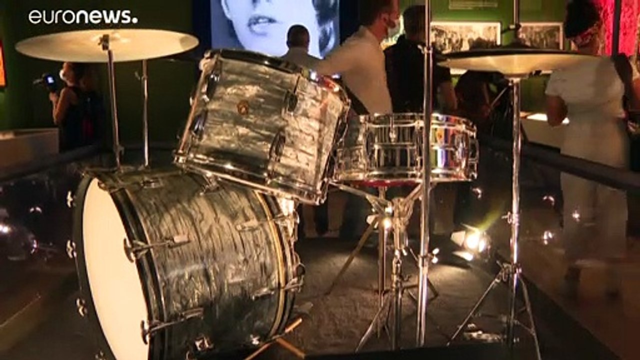 Beuys, Rolling Stones, Odalisken - neue Ausstellungen in Europa