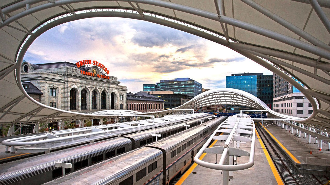 Amtrak Just Relaunched Its 30-Day Rail Pass for $200 Less