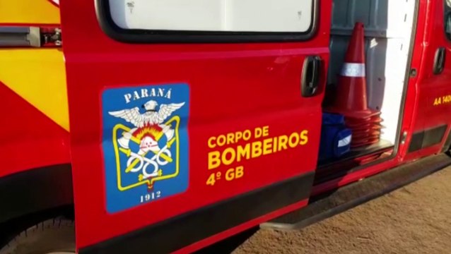 Carro e moto se envolvem em acidente de trânsito no Bairro Parque São Paulo