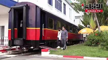 مقهى في كمبوديا يستقطب هواة صور السيلفي ومحبي السفر بالقطار