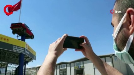 1984 model otomobili gören bir daha bakıyor