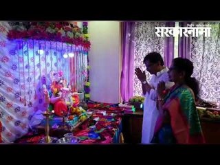 शिवसेनेचे नेते संजय राऊत यांनी घेतले गणेशाचे दर्शन...