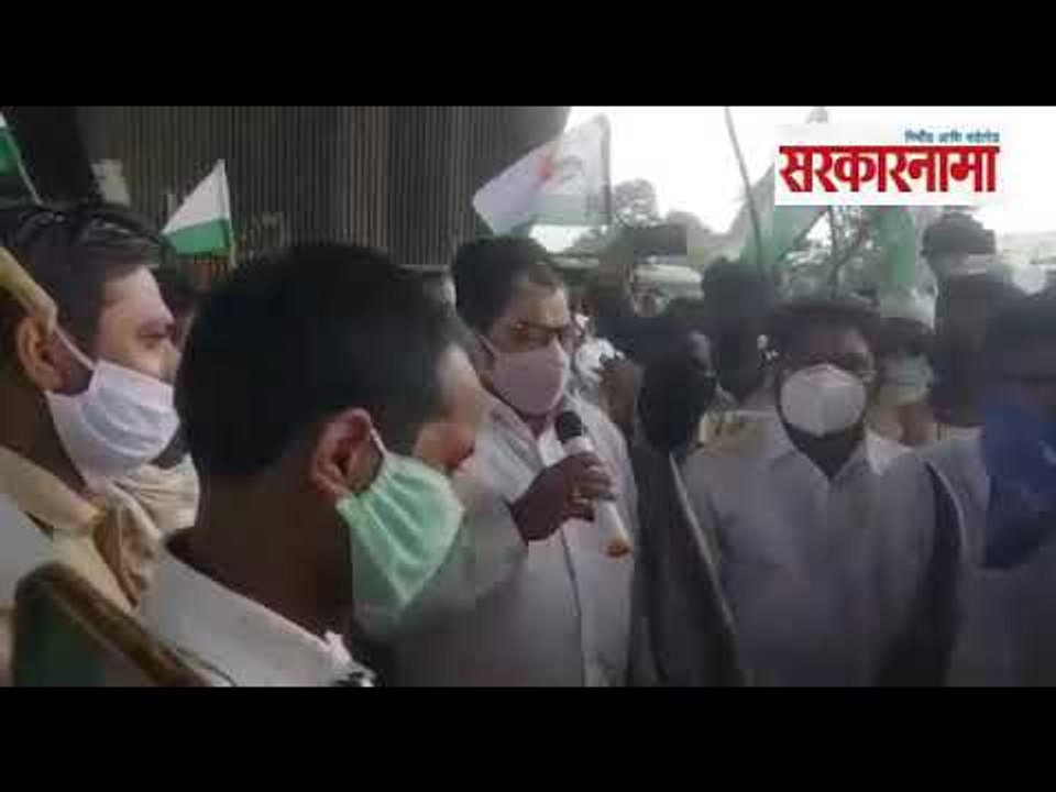 बैलगाडी अडविल्याने राजू शेट्टी पोलिसांवर संतप्त