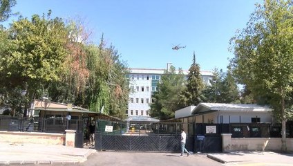 DAMADIN, EŞİNİN AMCASINI ÖLDÜRÜP, KAYINPEDERİNİ YARALADIĞI OLAYDA 2 KİŞİ TUTUKLANDI