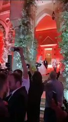 إطلالة جيسيكا عازارالأولى في حفل الزفاف