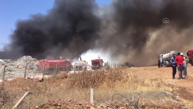 Son dakika haberi | KAHRAMANMARAŞ - Çimento fabrikasının katı atık alanında yangın çıktı