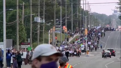 Manifestación en Canadá en apoyo a la familia musulmana canadiense atropellada en un crimen de odio