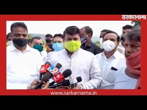 उदय सामंत यांनी घेतली अधिकाऱ्यांची झाडाझडती