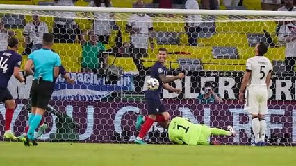 Eigentor: Frankeich bezwingt Deutschland 1:0