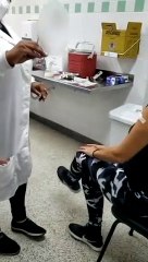 VÍDEO | Arquiteta denuncia falsa aplicação de vacina contra Covid em Vitória