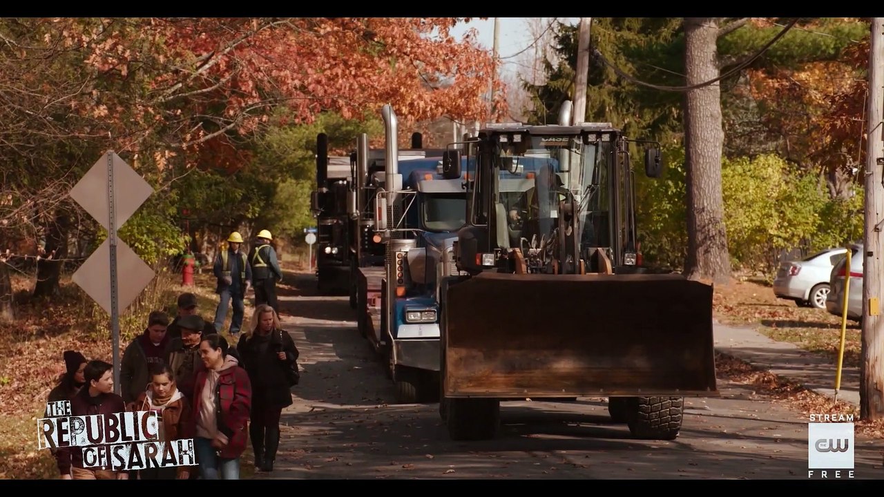 The Republic of Sarah 1x01 - Clip from Season 1 Episode 1 - Sarah Stops A Bulldozer