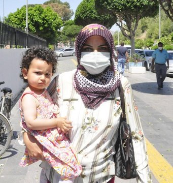 Şerife'yi evinde biber gazıyla etkisiz hale getirip, dövdüler
