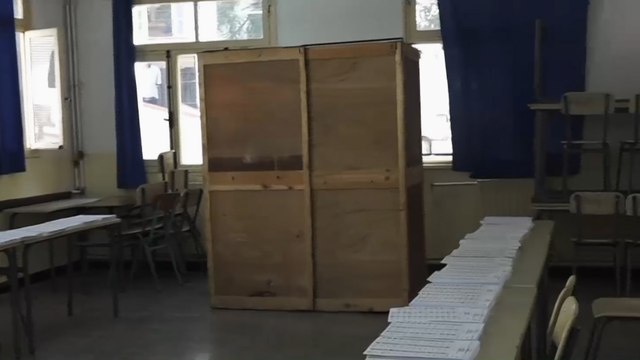 الجزائر.. استمرار الاقتراع لاختيار 407 نواب في المجلس الشعبي الوطني