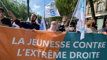 Fransa'da aşırı sağa karşı Özgürlük Yürüyüşü düzenlendi (2)