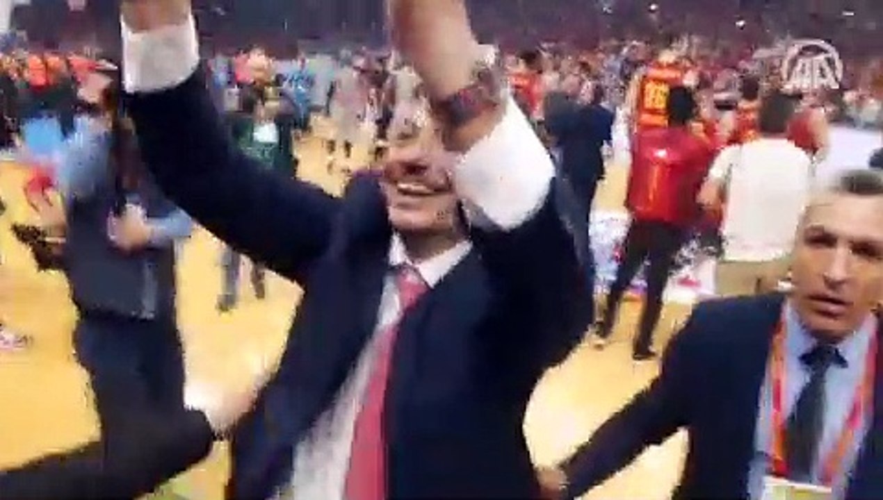 Galatasaray Odeabank Avrupa şampiyonu!