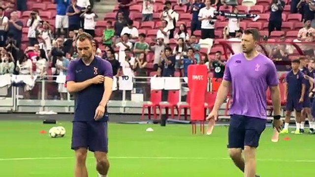 El danés Christian Eriksen se desploma en el césped, partido de la Eurocopa suspendido