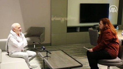 Oyuncu Erdal Cindoruk- Envai çeşit rolü denemek, oynamak, başarmak gibi bir derdimiz var