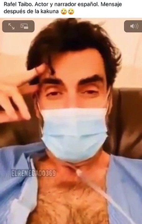 ¡Tremendo! Un actor español mientras se vacuna dice ¡vacúnate, no sea huevón! Después de vacunarse ingresado: "¿Y si no me hubiera vacunado estaría en esto?"