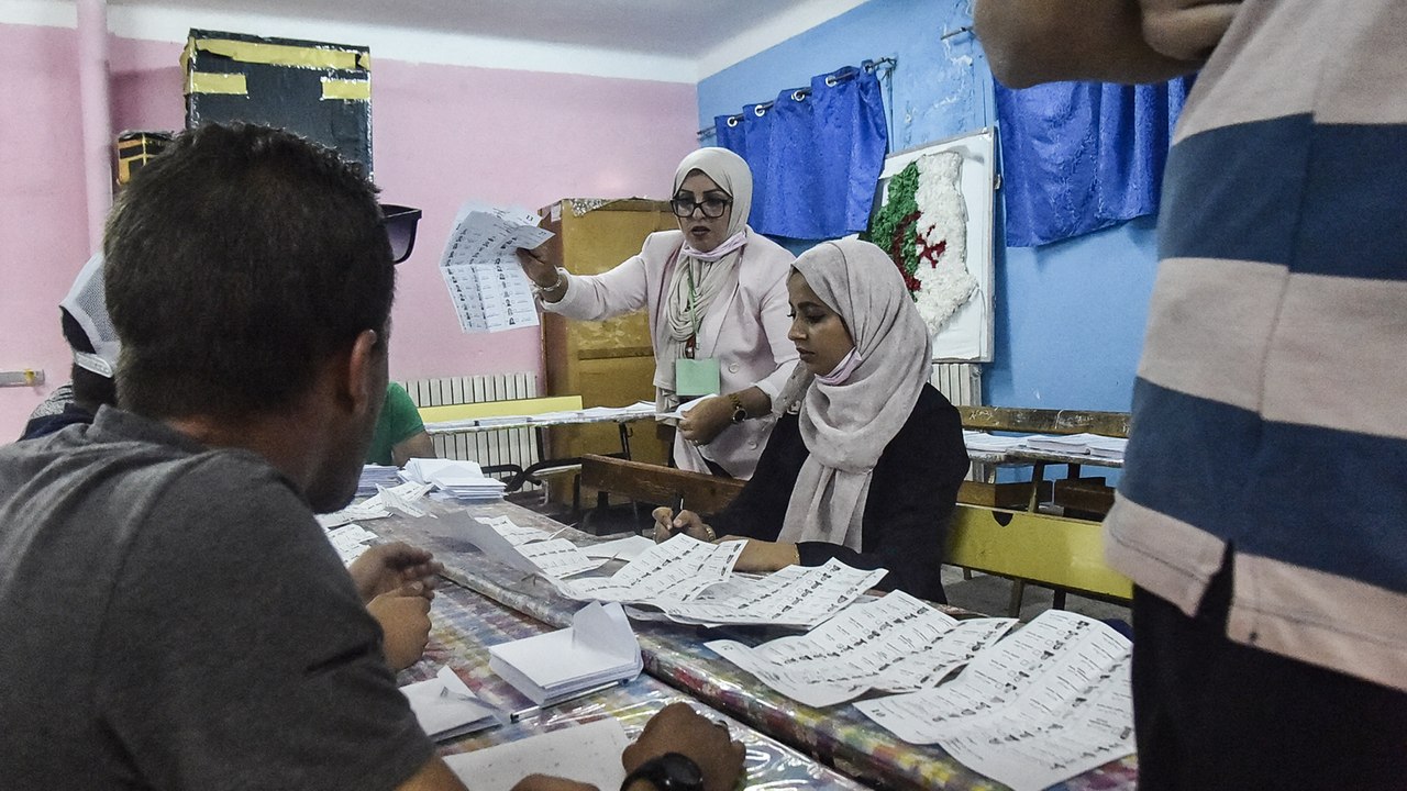 بدء فرز الأصوات في انتخابات الجزائر