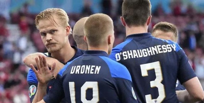 EURO 2020 B Grubu'nda Finlandiya, Danimarka'yı 1-0 mağlup etti