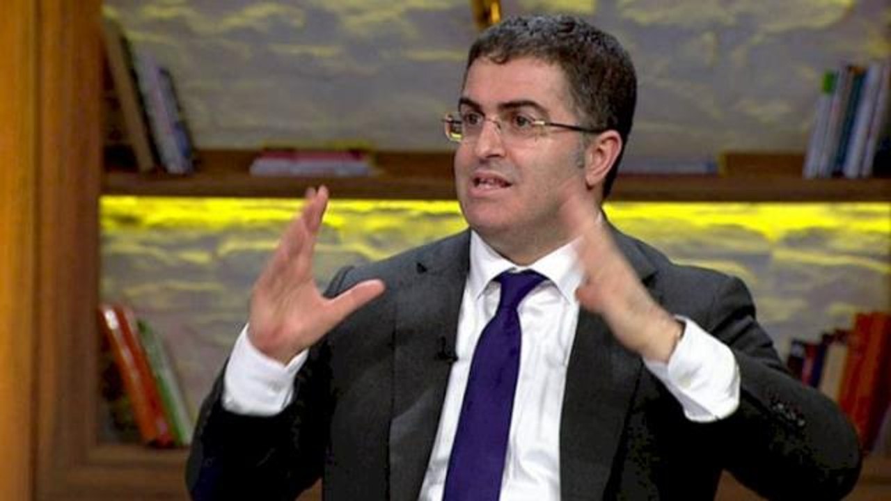 Prof. Dr. Ersan Şen'den canlı yayında tepki çeken aşı sözleri: Asker zoruyla yapılsın, olmayan hapse atılsın