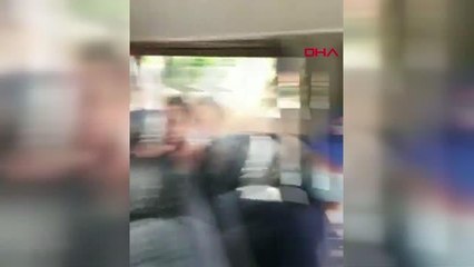 MİNİBÜS İÇİNDE TURİSTLERLE OTOPARKA ÇEKİLDİ