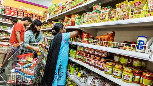 Petrol-diesel cross 100, prices of food items also high