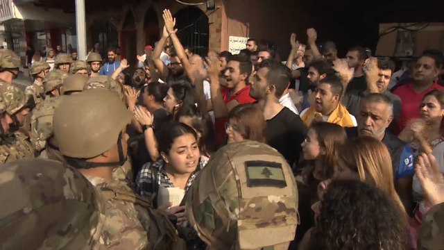 لبنان.. تفاقم الأزمة الاقتصادية تطول المؤسسة العسكرية