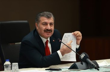 Vakaların 5 bine düşmesi Bakan Koca'ya gece yarısı tweet attırdı! Tam açılma mesajı gibi sözler