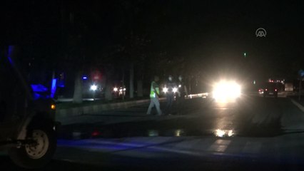 MARDİN - Hafif ticari aracın çarptığı 2 öğretmen hayatını kaybetti