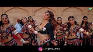 Badshah - Paani Paani _ Jacqueline Fernandez _ Aastha Gill _ Official Music Video