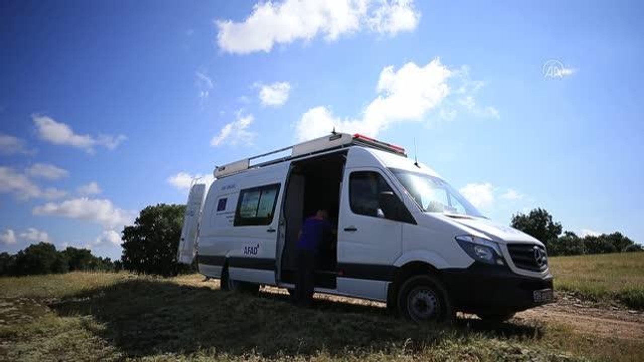 Son dakika haber: KIRKLARELİ - Kurt saldırısından meraya dağılan 20 keçi AFAD ve jandarma tarafından havadan ve karadan aranıyor