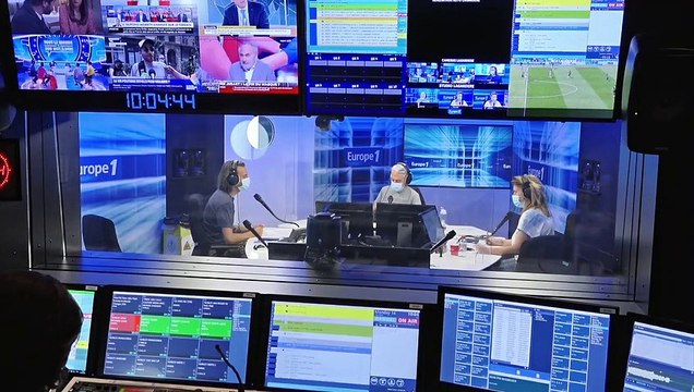 Tsitsipas ou ça casse ! : Laurent Luyat inspiré pour la finale de Roland-Garros