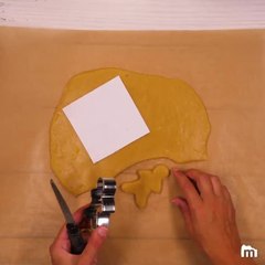 43157 Bonhomme et maison en pain d epices