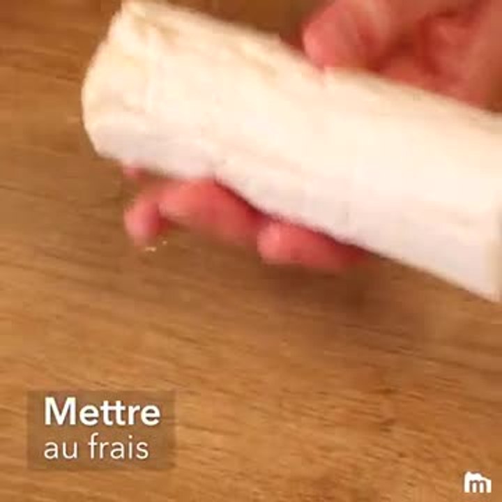 Chèvre frit farci à la confiture de myrtilles