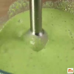 Velouté glacé petit pois menthe et mouillettes au chèvre