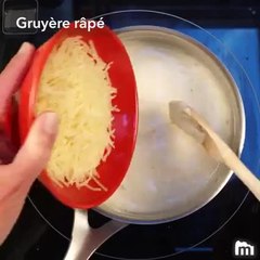 Croissant au jambon fromage