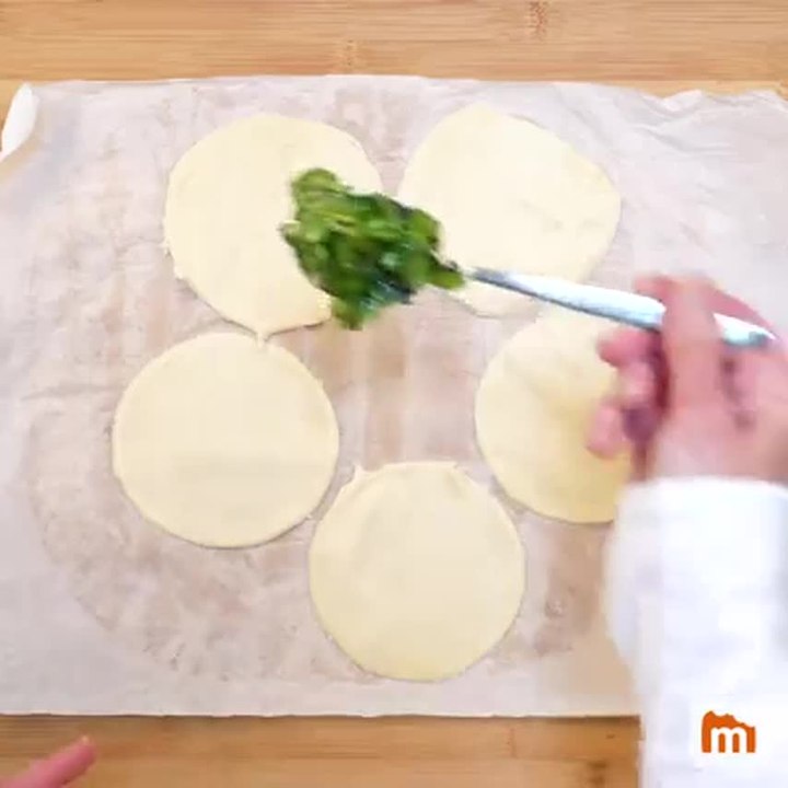 Chaussons aux épinards - Fatayer (Liban)