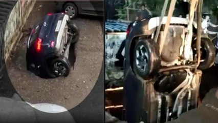 Mumbai: Car disappeared in sinkhole, recovered