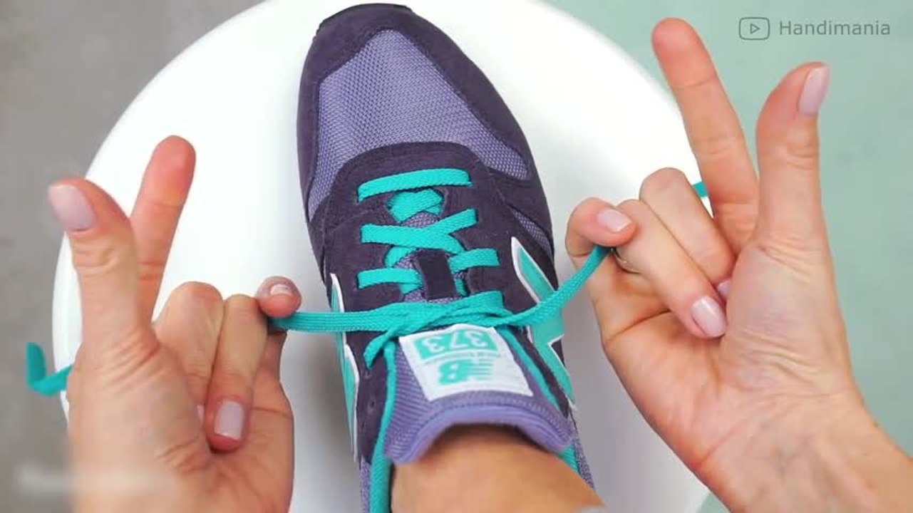 Dicas para o dia a dia: amarrando os sapatos em 2 segundos