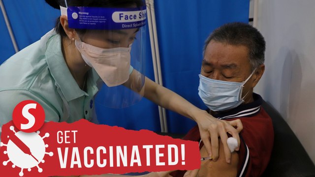 Khairy: Govt projecting private practitioners to give 145,000 jabs daily by July