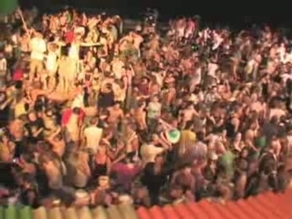Full Moon Party Feb. 24, 2008 Koh Phangan, Thailand